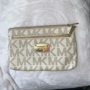 Michael Kors clutch